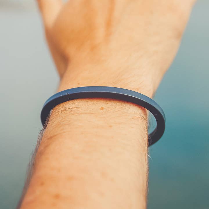 Tikos:The Ocean Plastic Bracelet