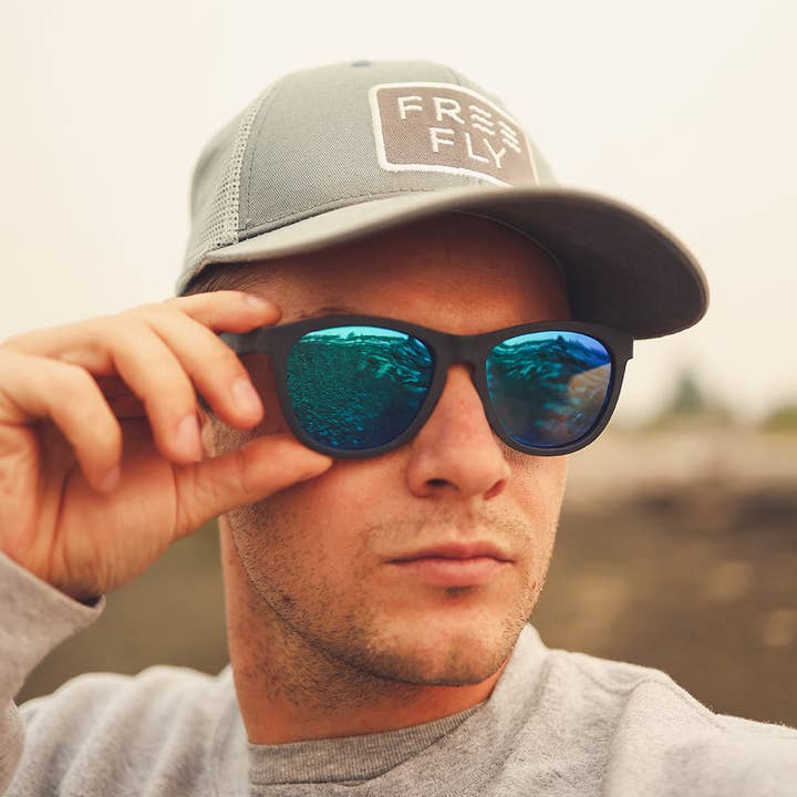 Tikos: The Ocean Plastic Sunglasses